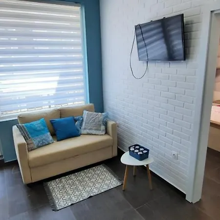 нава 8 Apartament