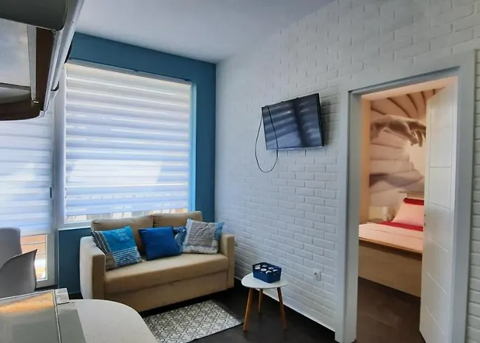 Apartment нава 8